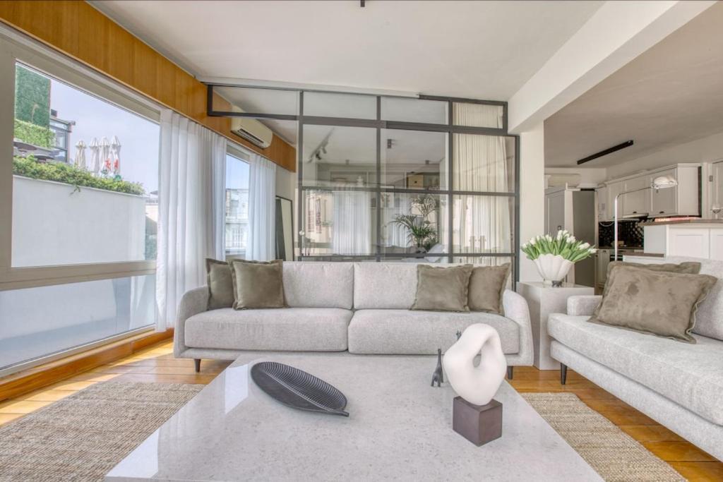 아테네 Sunny Luxury Loft,Stunning Acropolis View, Jacuzzi 아파트 외부 사진